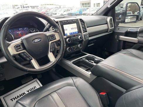 Used 2021 Ford F450 Platinum w/ FX4 Off-Road Package image 12