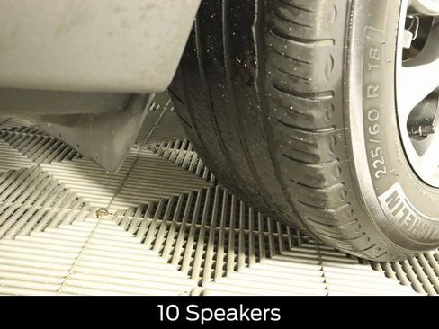 Used 2022 Lincoln Corsair AWD w/ Equipment Group 101A image 18