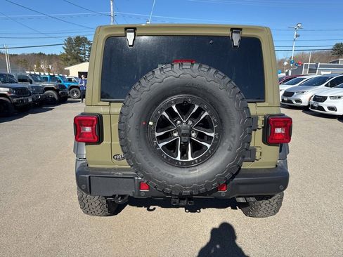 New 2026 Jeep Wrangler Unlimited Rubicon 392 image 4