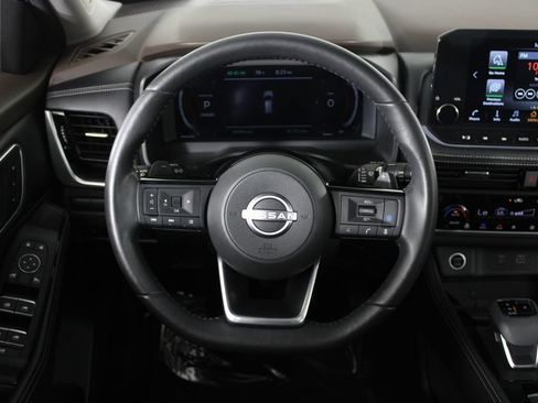 Used 2022 Nissan Rogue Platinum w/ Head-Up Display Package FWD image 22