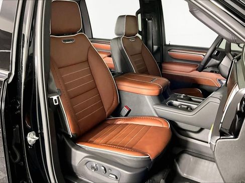 New 2026 GMC Sierra 2500 Denali Ultimate w/ Max Trailering Package AWD/4WD image 11