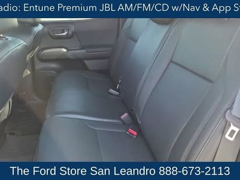 Used 2021 Toyota Tacoma TRD Off-Road w/ TRD Premium Off Road Package AWD/4WD image 26