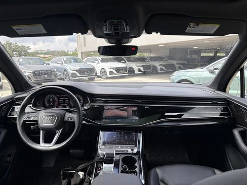 Used 2023 Audi Q7 2.0T Premium Plus w/ Premium Plus Package AWD/4WD image 19