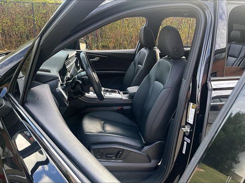 Used 2021 Audi Q7 3.0T Prestige AWD/4WD image 33
