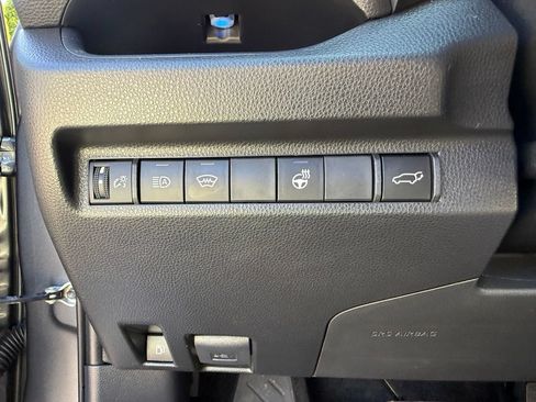 Certified 2023 Toyota RAV4 XSE w/ XSE Grade Weather Package AWD/4WD image 23