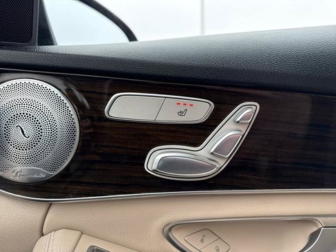 Used 2017 Mercedes-Benz C 300 4MATIC Sedan image 57