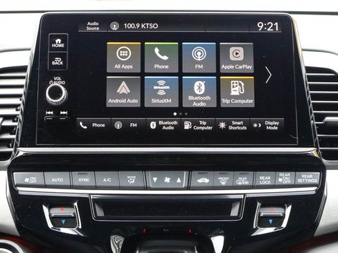 Used 2025 Honda Odyssey Sport-L image 25