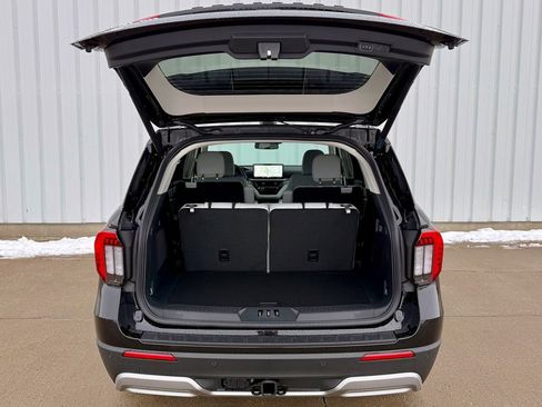 New 2026 Ford Explorer Platinum w/ LUX Leather Package image 16