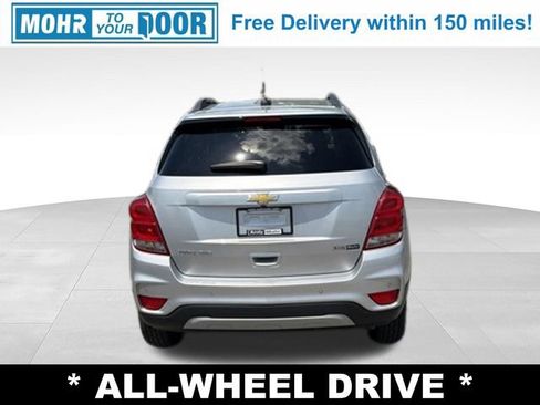 Used 2022 Chevrolet Trax LT w/ Driver Confidence Package AWD/4WD image 4