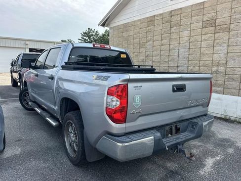 Used 2014 Toyota Tundra SR5 w/ SR5 Upgrade Package AWD/4WD image 17