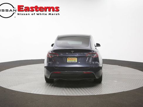 Used 2024 Tesla Model Y 2WD image 26