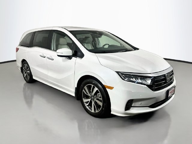 Certified 2024 Honda Odyssey Touring image 19