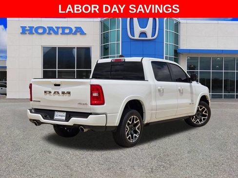 Used 2025 RAM 1500 Laramie w/ Laramie Southwest Edition AWD/4WD image 3