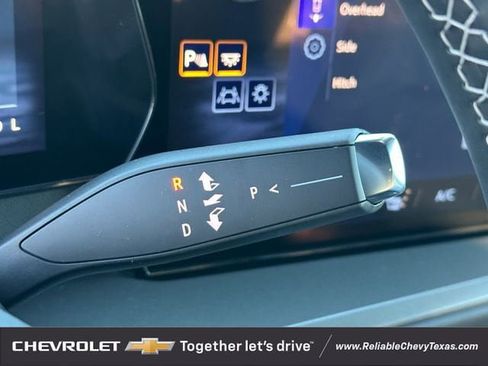 New 2026 Chevrolet Traverse LT w/ Driver Confidence Package FWD image 15