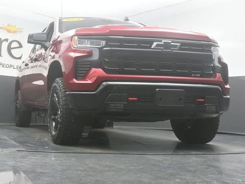 Used 2024 Chevrolet Silverado 1500 LT Trail Boss w/ Convenience Package II AWD/4WD image 3