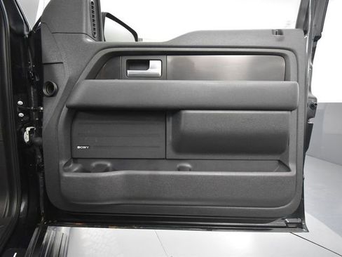 Used 2014 Ford F150 FX4 w/ Equipment Group 402A Luxury image 44