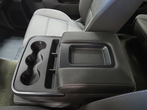 Used 2018 Chevrolet Silverado 1500 LT w/ All Star Edition image 21