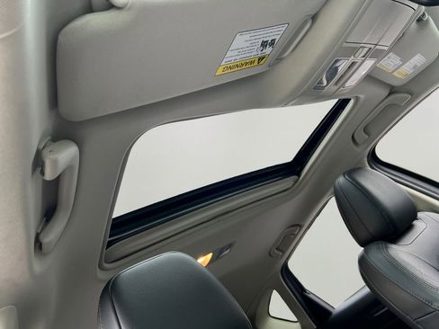 Used 2022 MAZDA CX-5 AWD 2.5 S w/ Premium Plus Pkg image 9