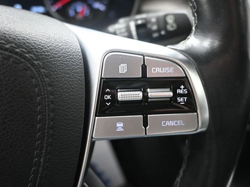 Certified 2022 Kia Telluride SX w/ SX Prestige Package image 28