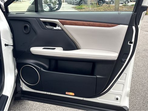 Used 2020 Lexus RX 350L Premium image 15