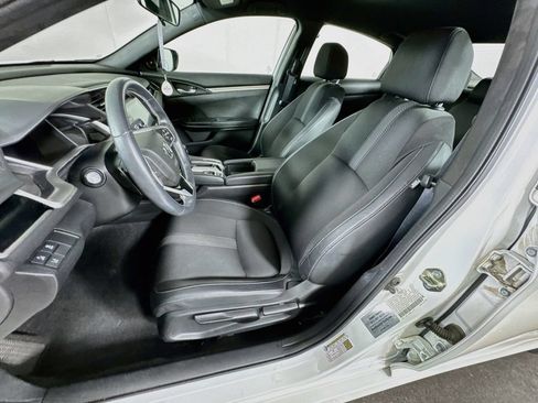 Used 2020 Honda Civic Sport image 24