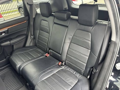 Used 2018 Honda CR-V Touring image 37