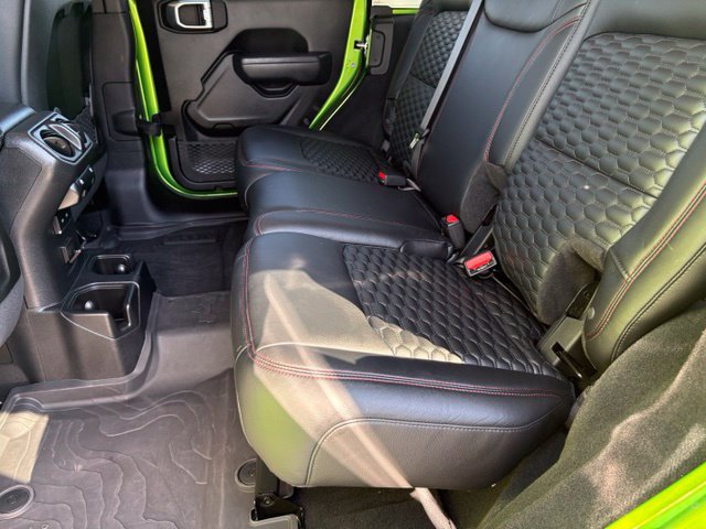 Used 2025 Jeep Wrangler Unlimited Rubicon w/ Safety Group AWD/4WD image 12