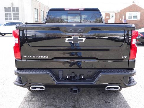 Used 2022 Chevrolet Silverado 1500 LT Trail Boss w/ LT Trail Boss Premium Package AWD/4WD image 10