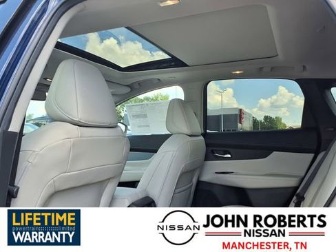 New 2025 Nissan Murano SL image 9