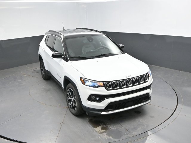 Used 2024 Jeep Compass Limited AWD/4WD image 36