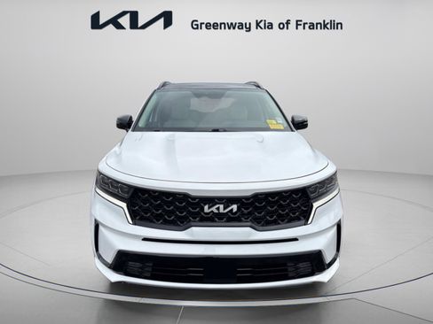 Used 2023 Kia Sorento SX FWD image 2