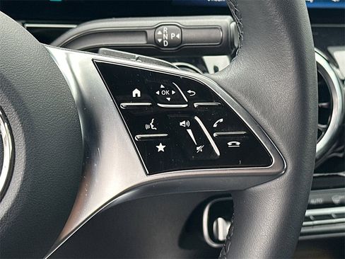 Certified 2026 Mercedes-Benz GLA 250 4MATIC image 28