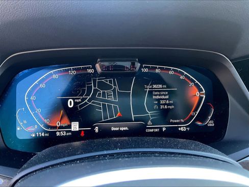 Used 2022 BMW X5 xDrive40i w/ M Sport Package image 21