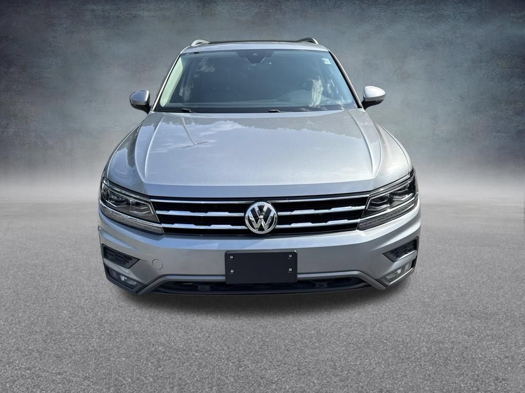 Used 2020 Volkswagen Tiguan SEL w/ 3rd Row Seat Package AWD/4WD image 11