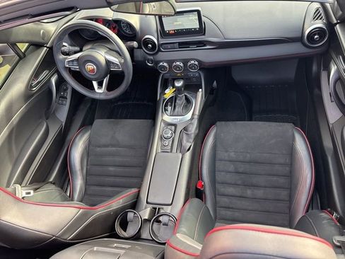 Used 2018 FIAT 124 Spider Abarth w/ Navigation & Sound Group image 13