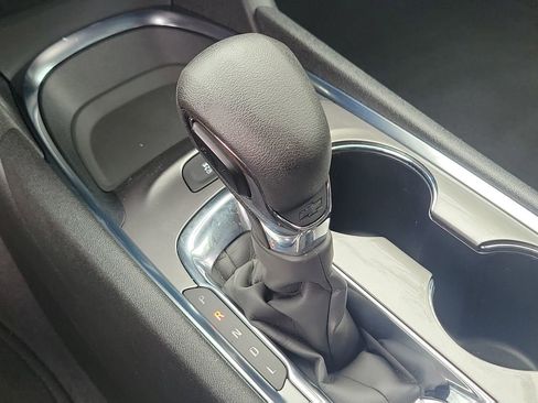 Used 2024 Chevrolet Malibu LT FWD image 33