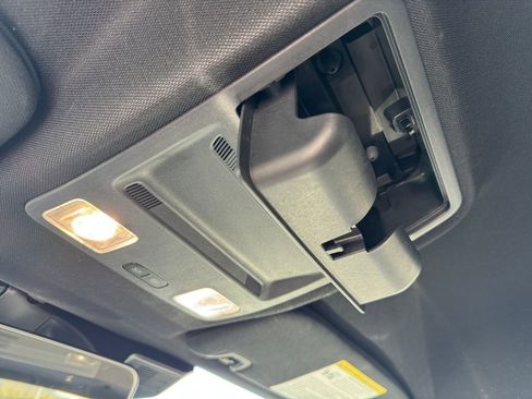 Used 2024 Ford Mustang Coupe image 19