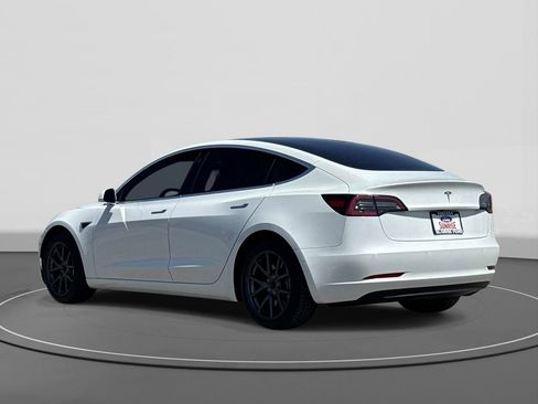 Used 2018 Tesla Model 3 Long Range RWD image 6