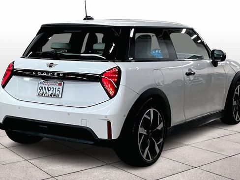 Certified 2025 MINI Cooper S image 15
