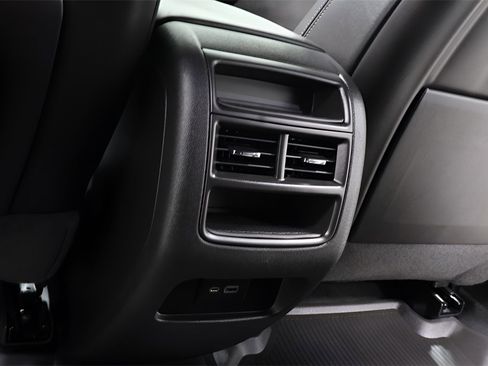 Used 2021 Cadillac XT5 Premium Luxury image 25