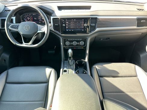 Used 2022 Volkswagen Atlas SE image 12