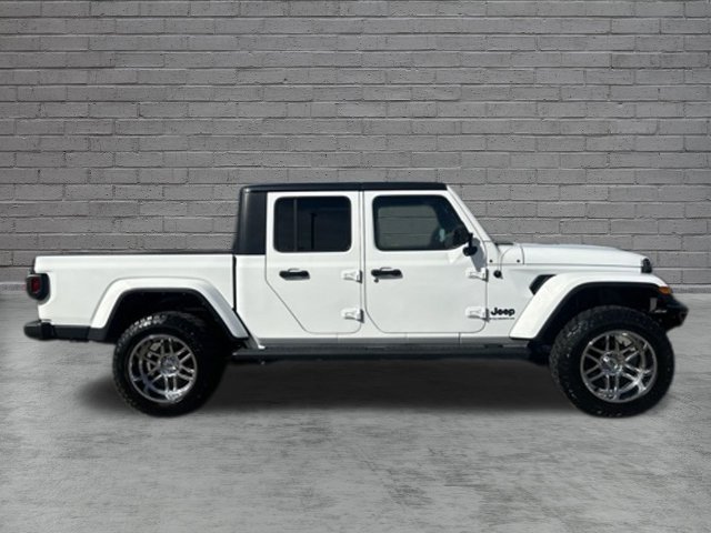 Used 2023 Jeep Gladiator Sport AWD/4WD image 8