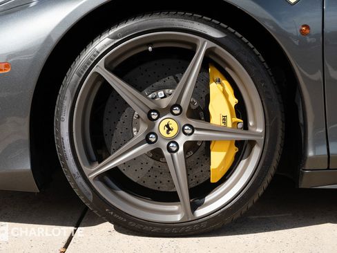 Used 2010 Ferrari 458 Italia Coupe image 11