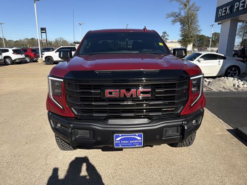Used 2024 GMC Sierra 1500 AT4X image 26