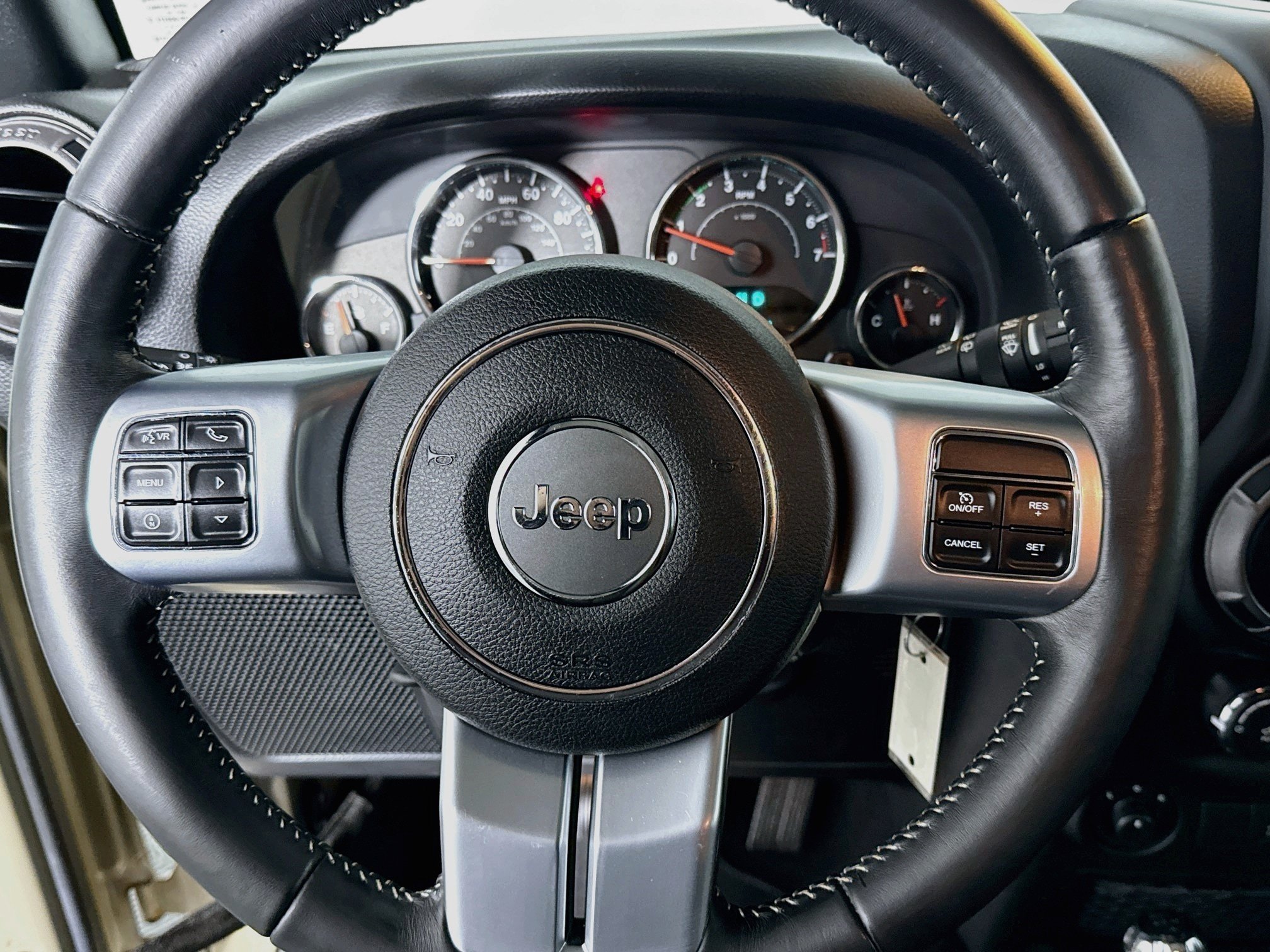 Used 2018 Jeep Wrangler Sport AWD/4WD image 24
