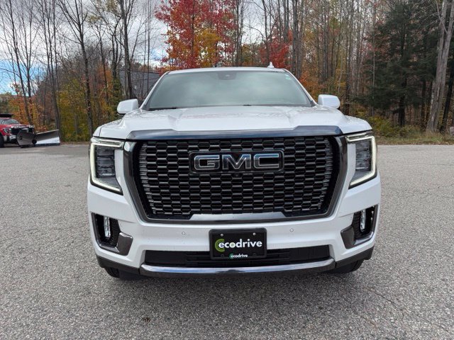 Certified 2024 GMC Yukon XL Denali Ultimate AWD/4WD image 9
