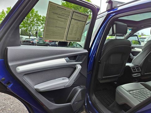 Used 2021 Audi SQ5 Premium Plus w/ Premium Plus Package image 19