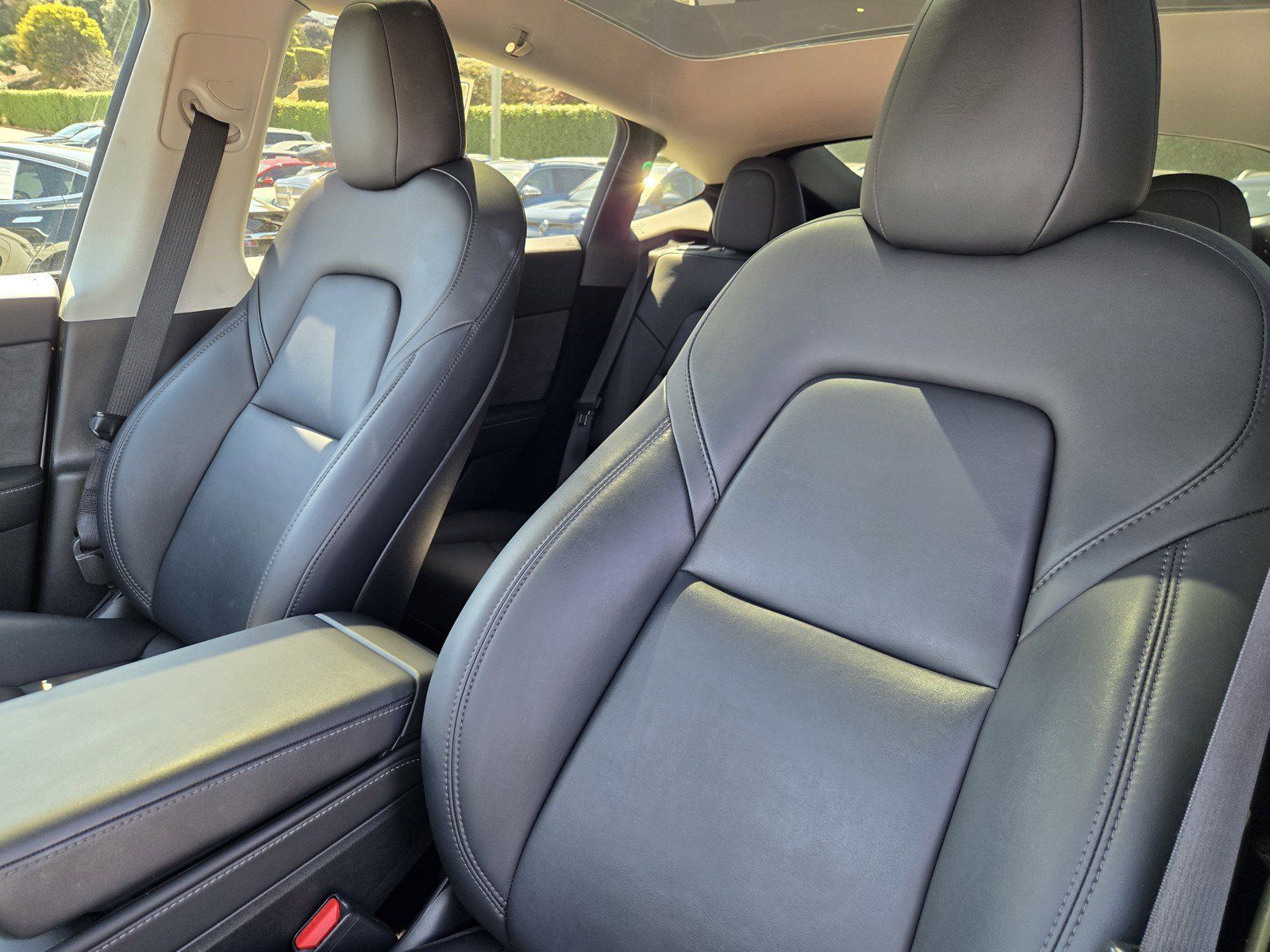 Used 2023 Tesla Model Y Performance AWD/4WD image 16