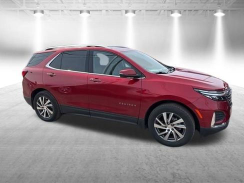 Used 2023 Chevrolet Equinox Premier AWD/4WD image 5