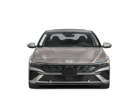 Used 2025 Hyundai Elantra SEL FWD image 4